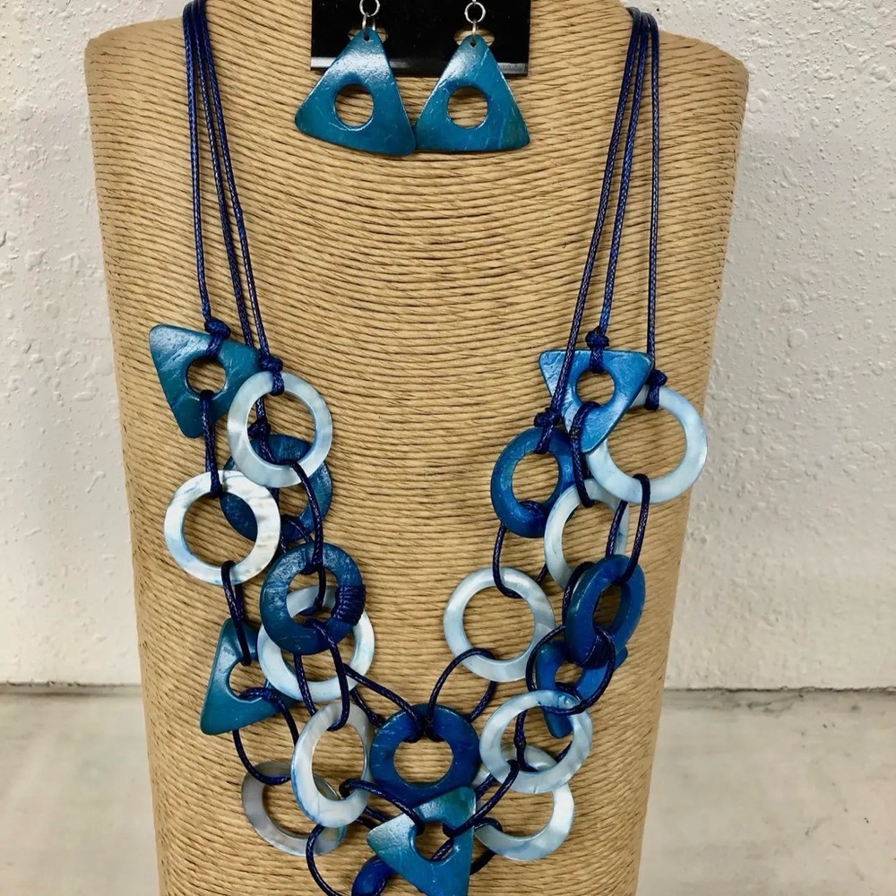 Blue Multi-Strand Resin Link Necklace & Earrings Set